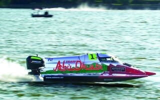 Гонка Формулы 2 начинается в Пезо