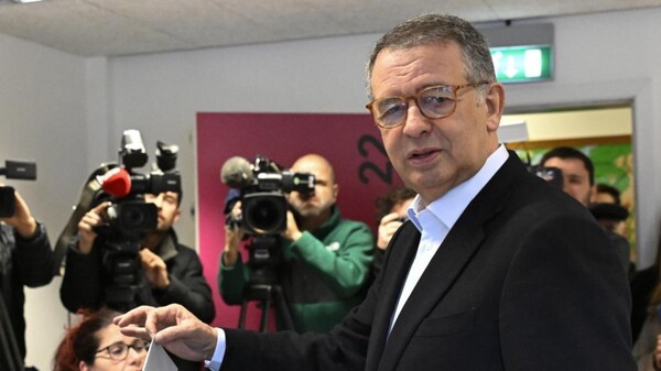 Socialist António Seguro elected President of Portugal