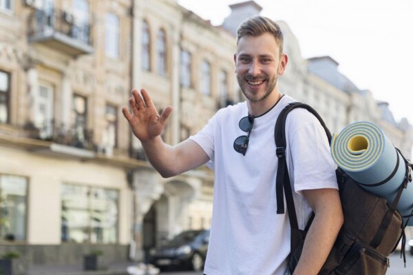 Средние годовые зарплаты в европейских странах