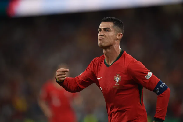 Portugal's Team Leader Celebrates World Cup 2026 Qualification