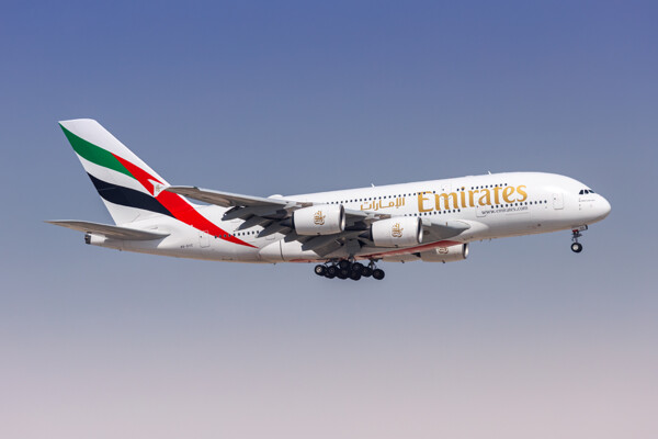 Emirates Cancels Flights to Lisbon Amid Nationwide Strike
